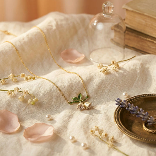 Zaraab Signature Botanical Necklace – White Bellflower Edition