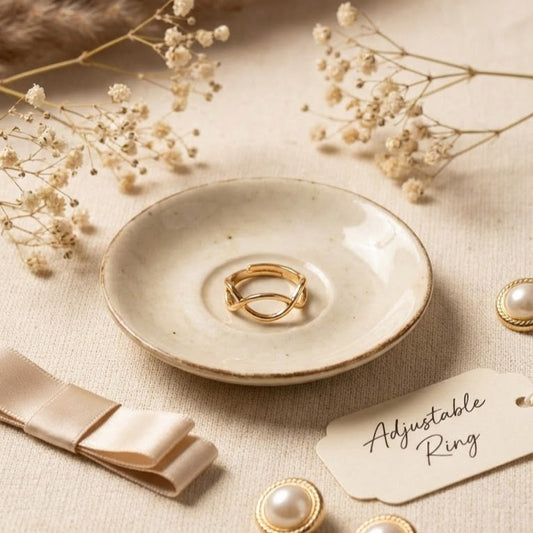 Zaraab Golden Infinity Ring