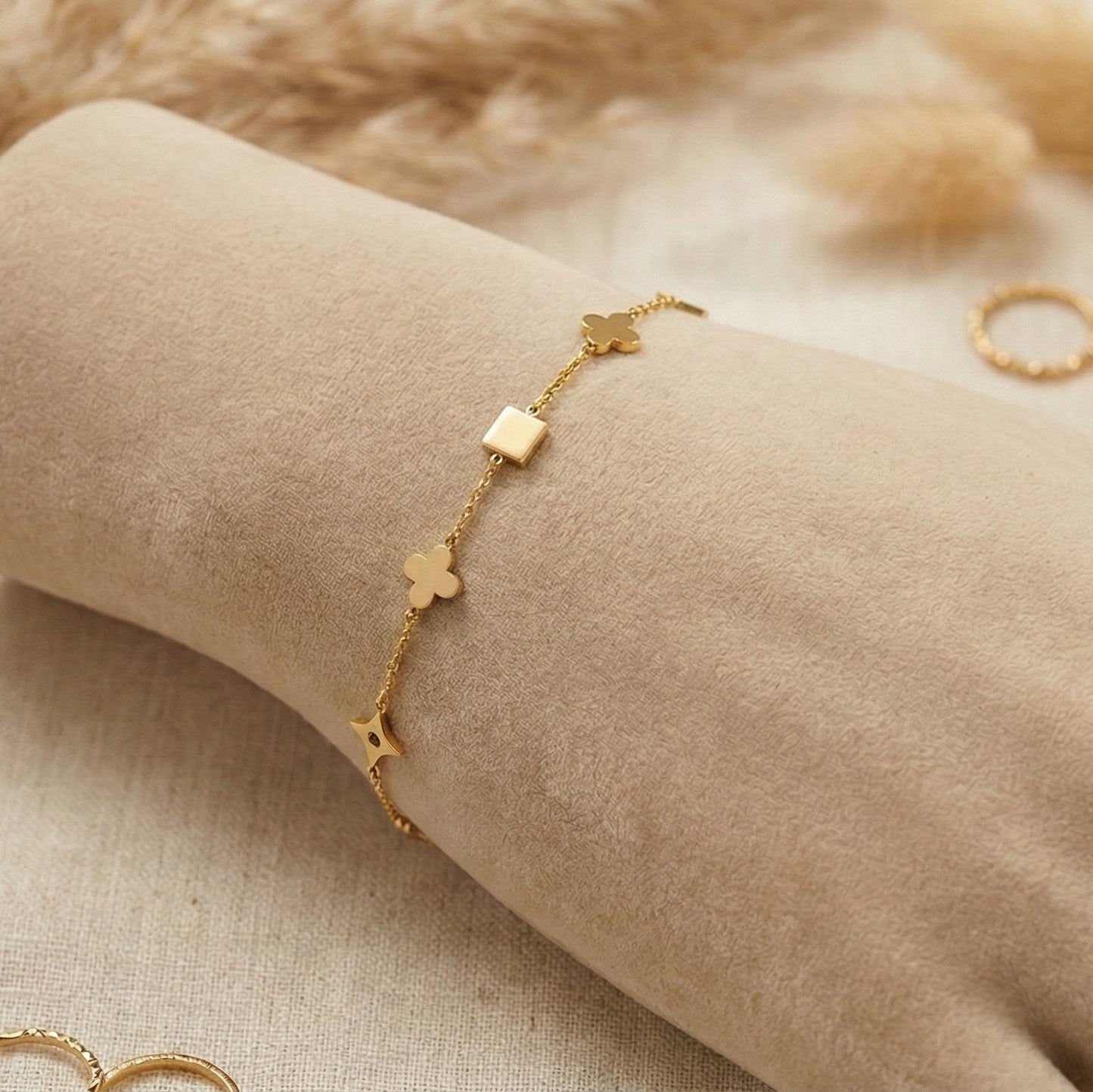 Zaraab Ethereal Nature Charm Bracelet