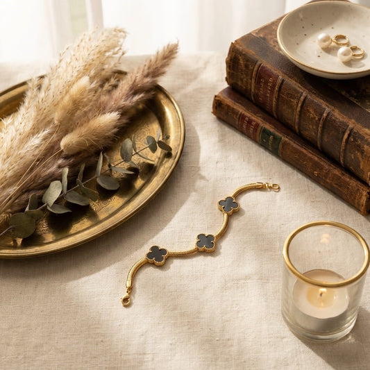 Zaraab Black Clover Bracelet (Gold Edition)